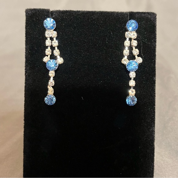Prom/Special Occasion Necklace and Earrings, Light Blue - Picture 7 of 15